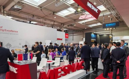 軟控展示“智造+綠色”雙引擎