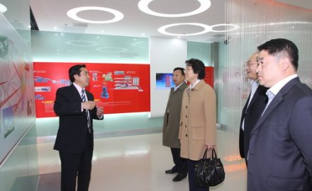 市委常委、市統(tǒng)戰(zhàn)部長(zhǎng)臧愛民到公司調(diào)研